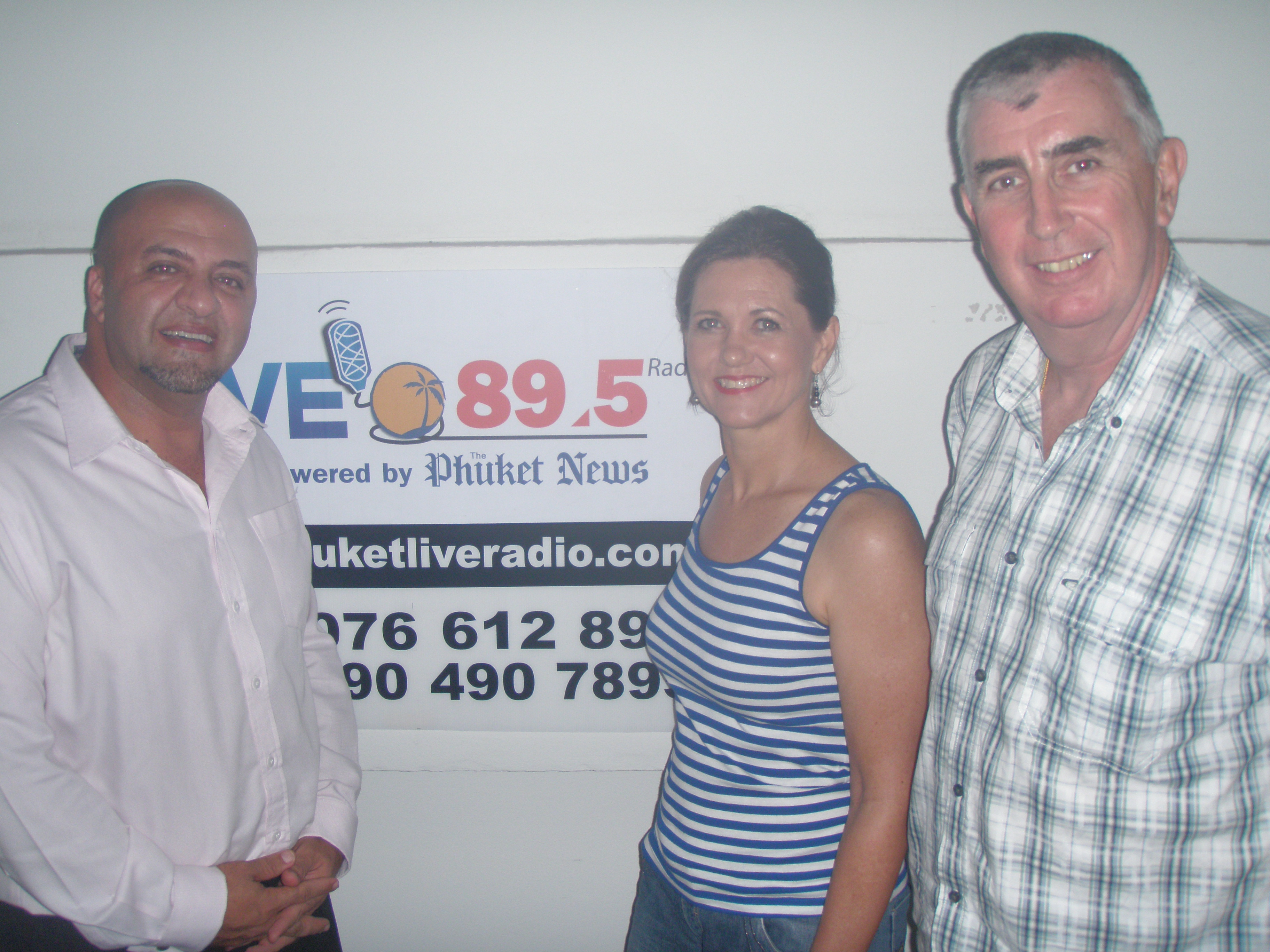 Roelien and Pat talk Oval Balls on Lifestyle!