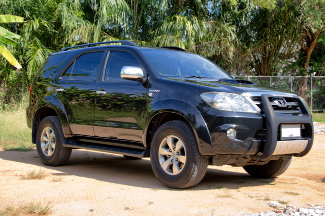 Toyota fortuner 2007