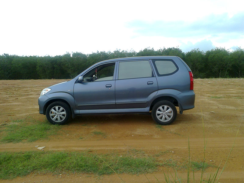 Toyota Avanza for rent