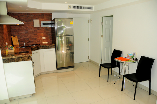 Lovely One Bedroom Condominium