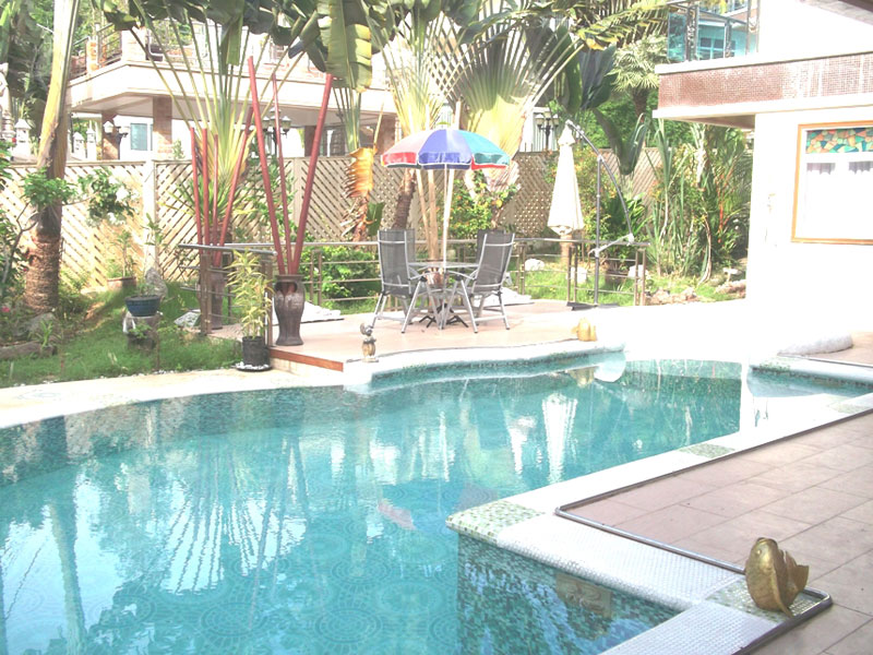 Luxuary Pool Villa Kata