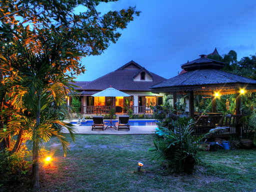 5 bedroom Pool Villa Rawai