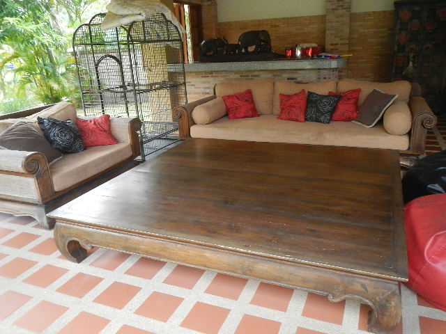 moving sale