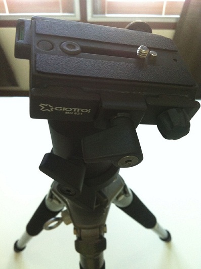 Giotto Tripod