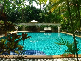 4 bed room villa with pool
