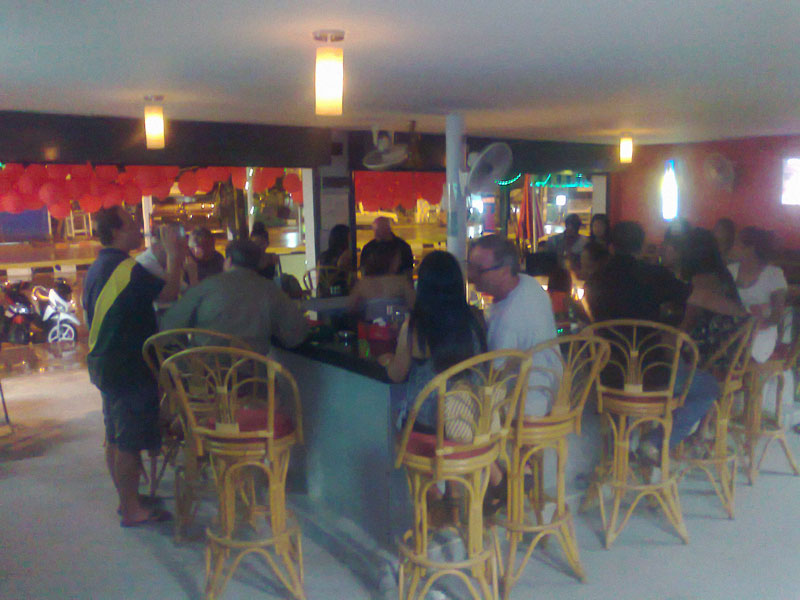 Billys Bar in Kamala for Sale
