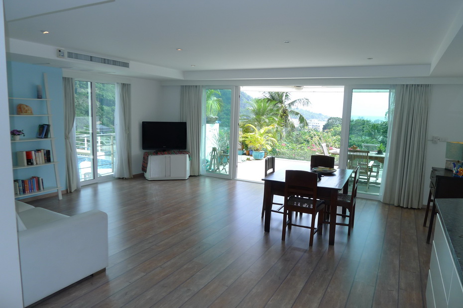Sea View Condo in Kata