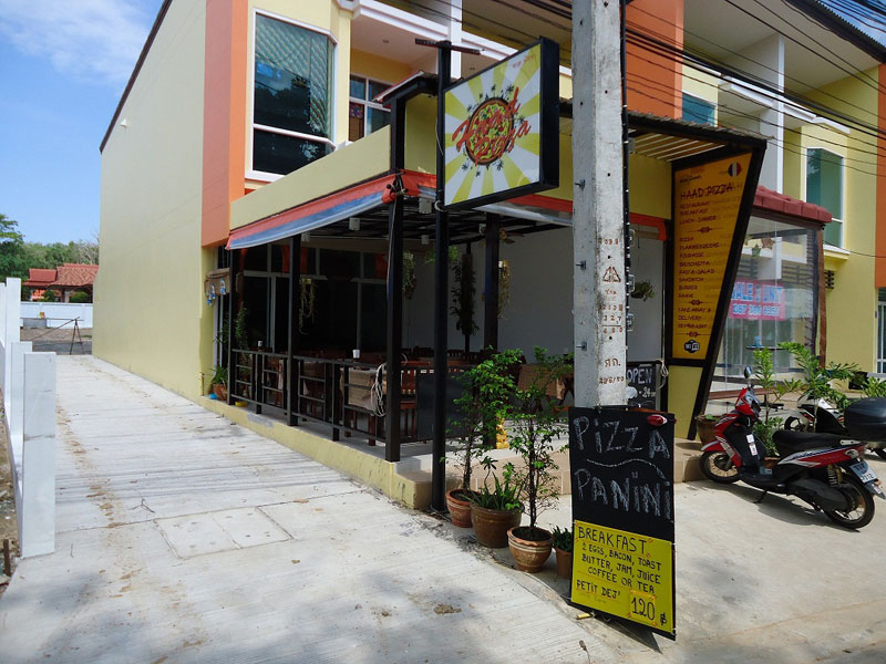 Pizzeria Restaurant for Sale