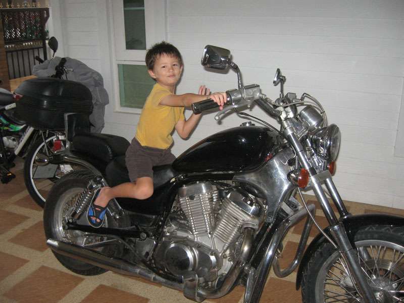Suzuki Intruder 800cc