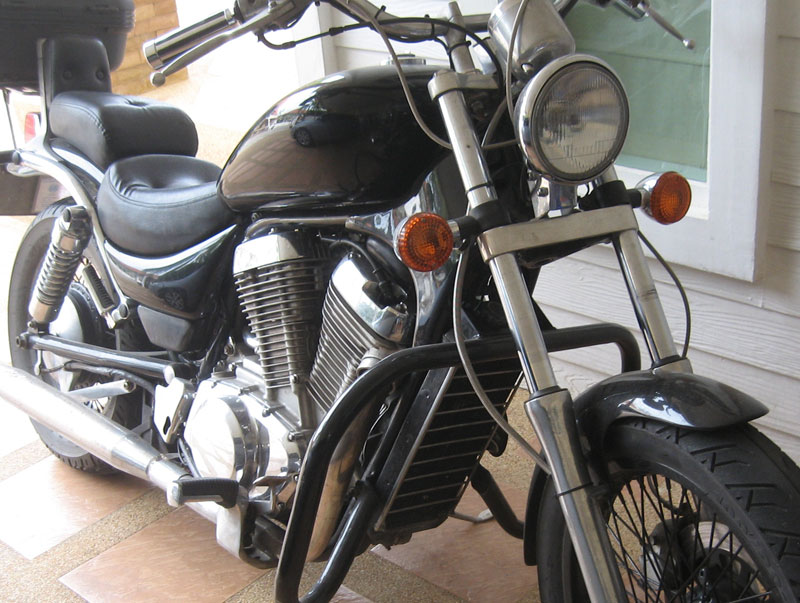 Suzuki Intruder 800cc