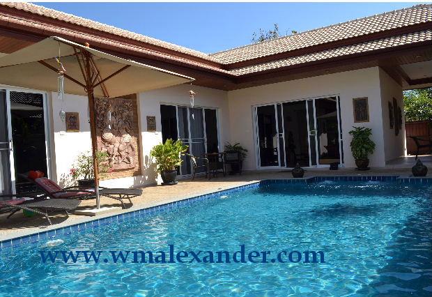 Luxury 2 bed & 2 Bath Bungalow