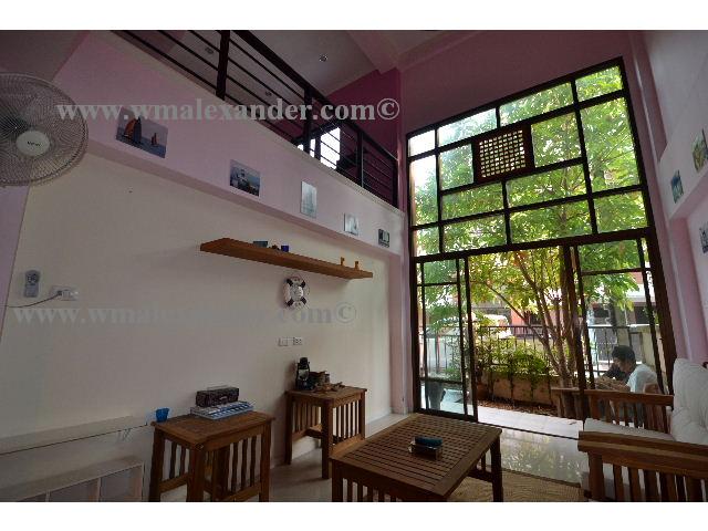 Three Bed & 3 Bath Townhouse