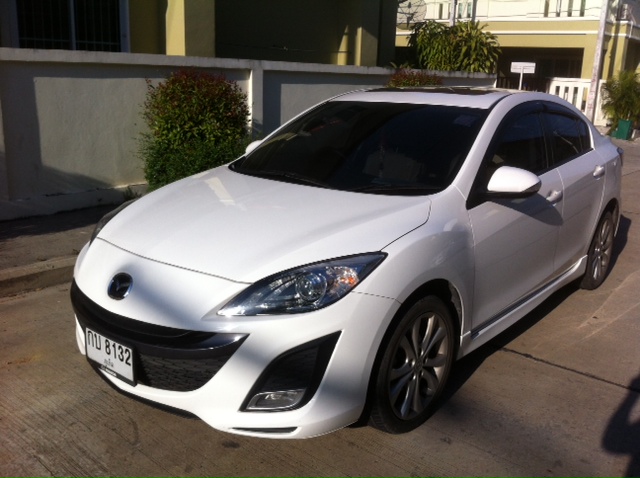 Mazda3 sedan(2000cc)