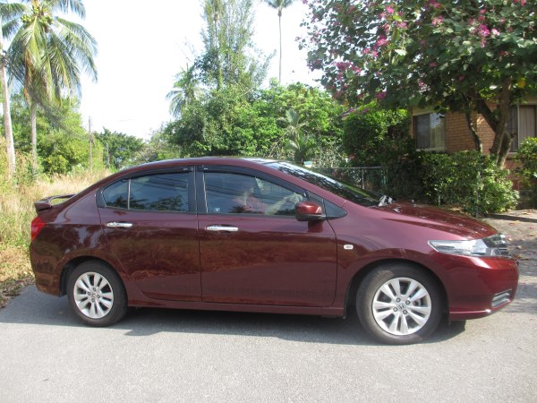 Honda City  2012- 2013 V - AT