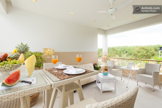 DELUXE PENTHOUSE/LOFT 120SQM
