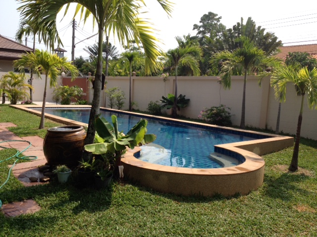 Rawai luxury villa on 1/2 rai