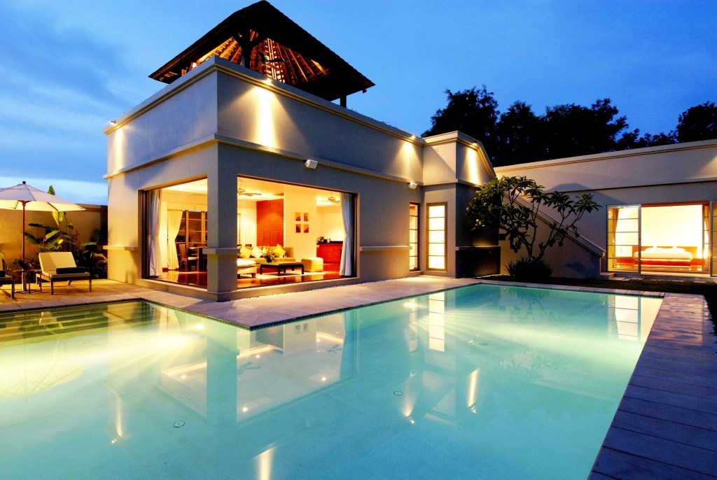 LUXURY 3 BR IN The Residence
