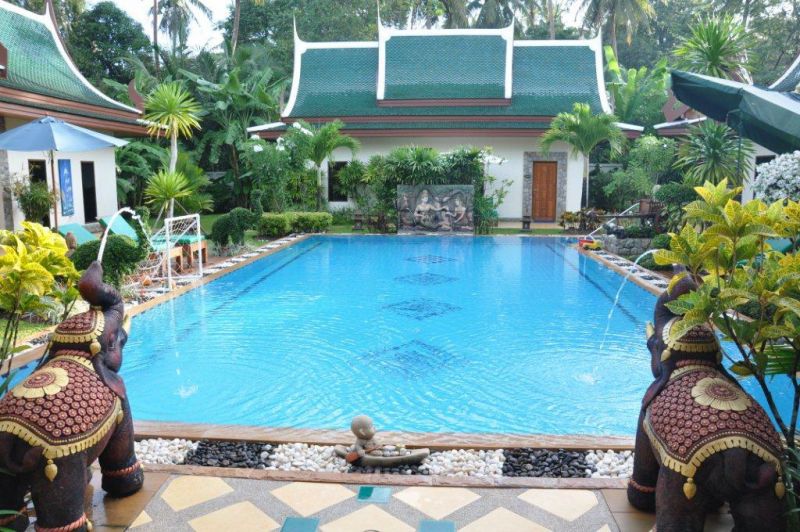 THAI  POOLVILLA NEAR LAGUNA