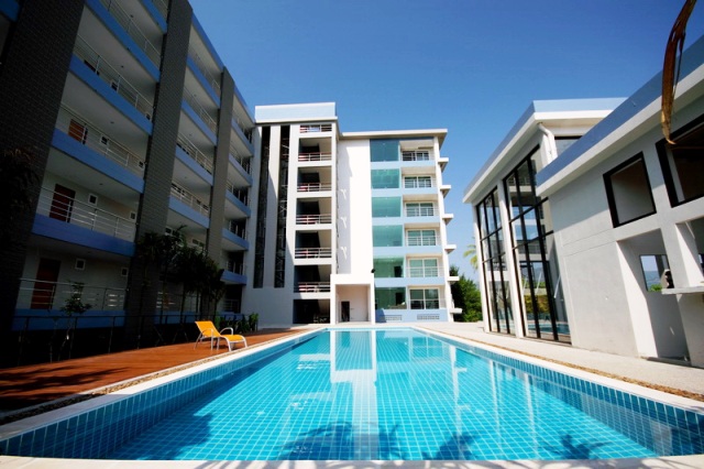 Large, Condo in Kathu