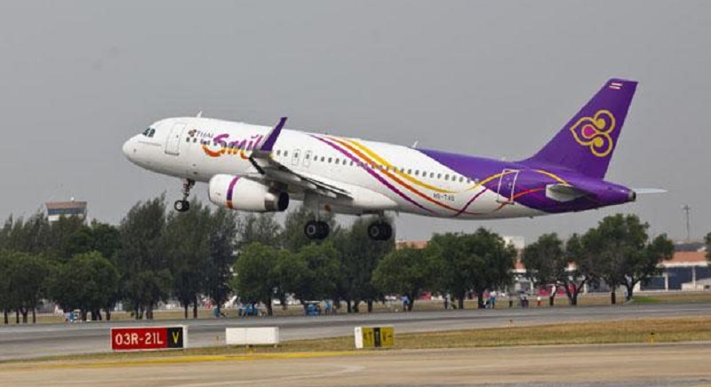 Japan already signed a memorandum with Thailand on Thursday to temporarily and conditionally welcome visiting chartered flights of Thai-registered airlines. (Photo by Krit Promsaka na Sakolnakorn)