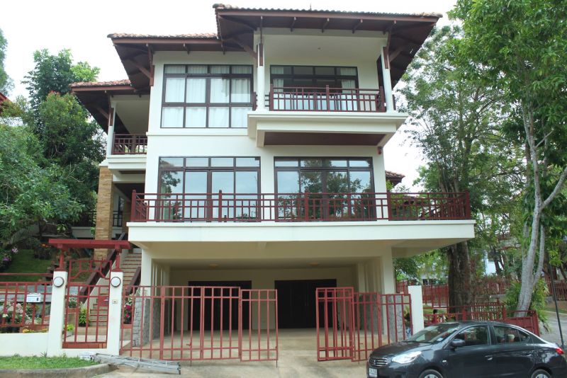 For Sale/Rent (5 Days - 6 Months)