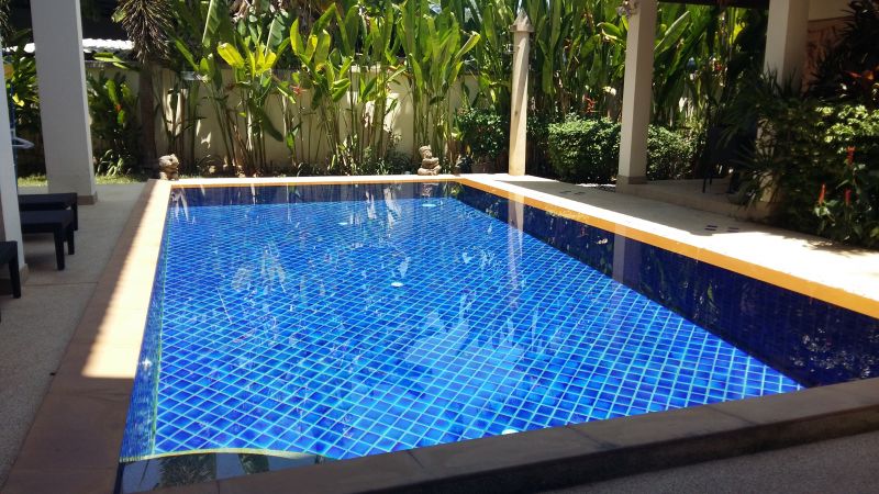 Room in pool villa for rent