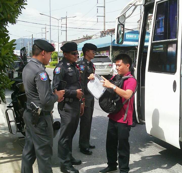 The blitz netted hundreds of Phuket taxi and tuk-tuk drivers for no road tax or driving an unregistered vehicle. Photo: Eakkapop Thongtub