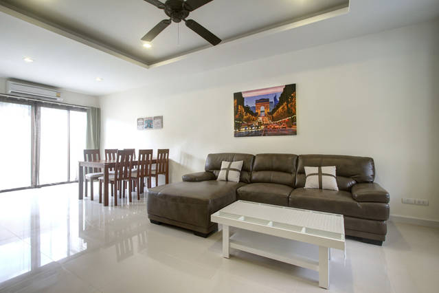 brand new 3 story townhouse