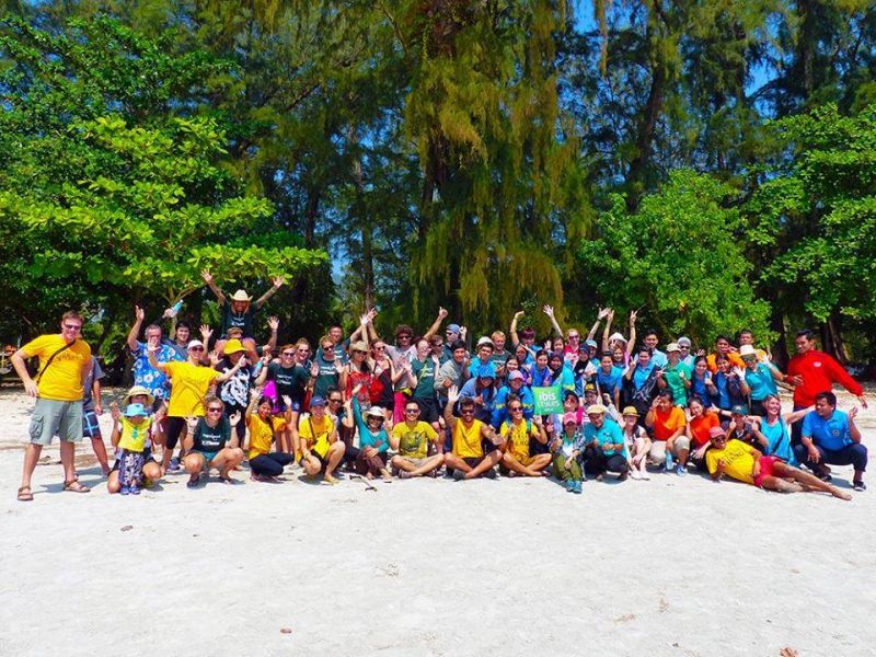TRASH HERO PHUKET LAUNCHES WITH COMMUNITY BEACH CLEAN UP