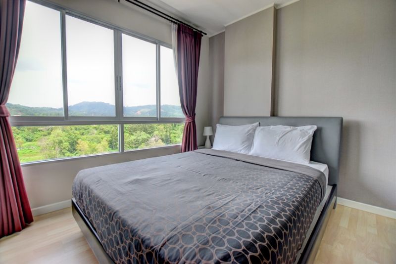 Top floor condo for sale