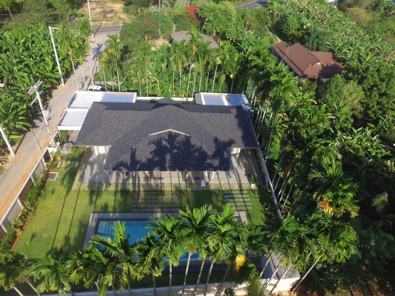 Maikao new 4 bedrooms luxury villa for rent