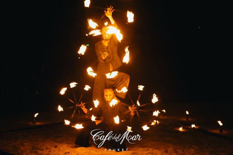 Café Del Mar is celebrating its 1st year anniversary