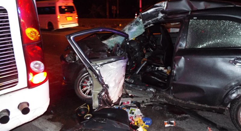 Criminal record results awaited for deadly Phuket bus driver