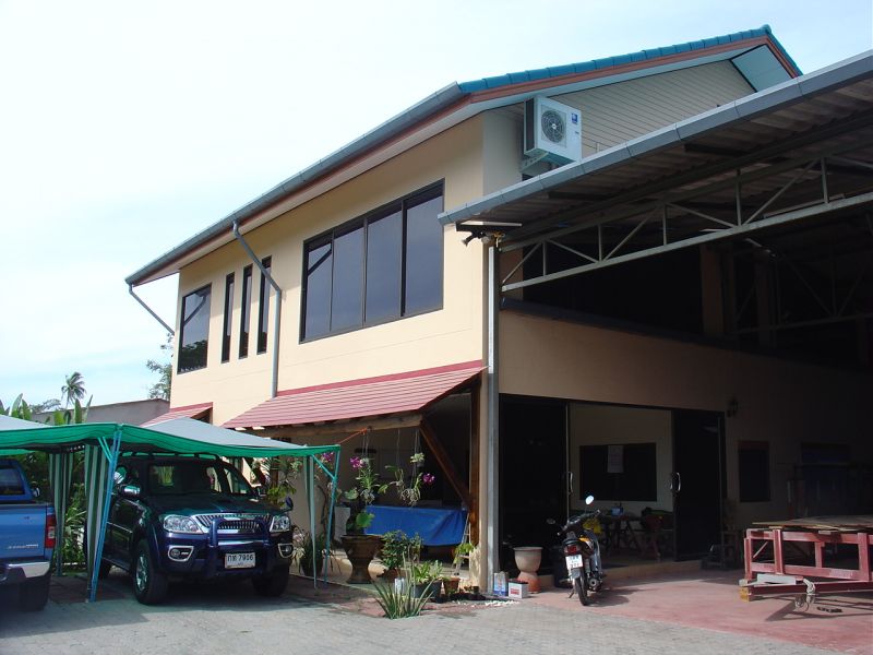 Chalong Boatbuilding Business