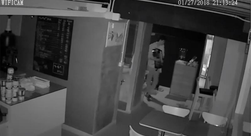 Phuket police seek restaurant thief caught on CCTV