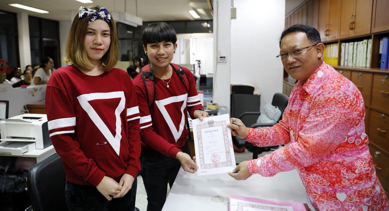 Phuket wedding couples take advantage of Valentine’s Day