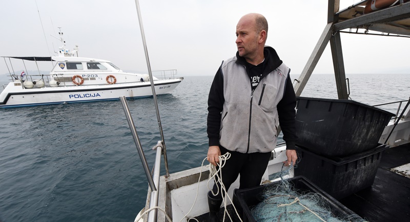 Fishing in troubled water