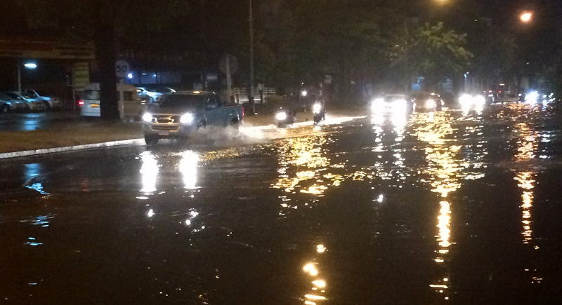 Heavy rains strike amid Phuket thunderstorm season