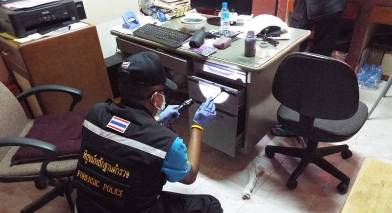 Police hunt Phuket shrine cash thief