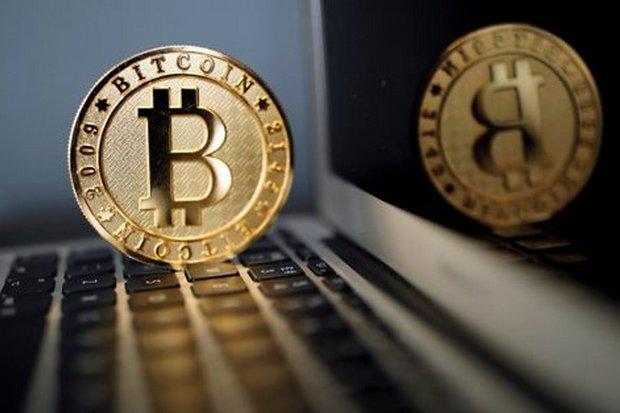 PHUKET XTRA: VIDEO: 45-chili som tam champ! Crypto tax? Thai Elephant Day! || March 13