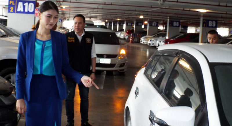 Phuket police begin probe into cars scratched at airport