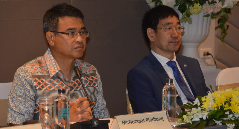 Phuket Governor faces Chinese envoys over tourist safety, lifeguards