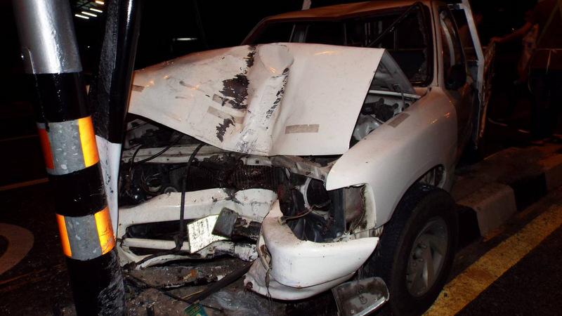 Post-funeral drunk driver survives slam into streetlamp