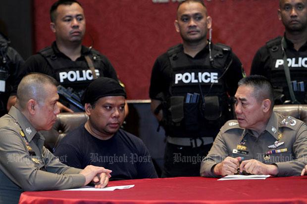 PHUKET XTRA: VIDEO: Double-murder suspect confesses! Dissolving Patong volunteers? Jail time for no license? || August 22