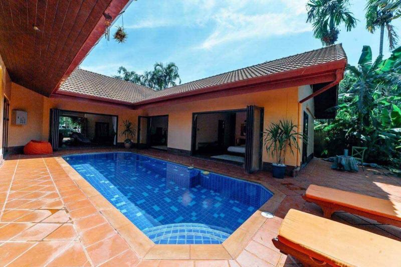 3 + 2 Villa for Sale in Rawai