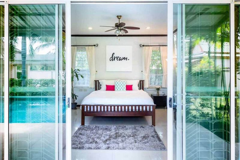 4 Bed Villa for Sale Nai Harn