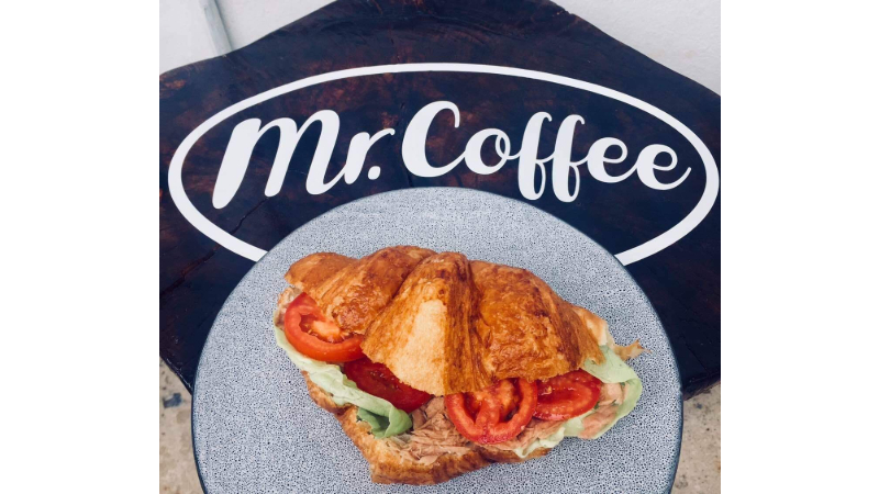 Cafe Society: A good day starts at Mr.Coffee