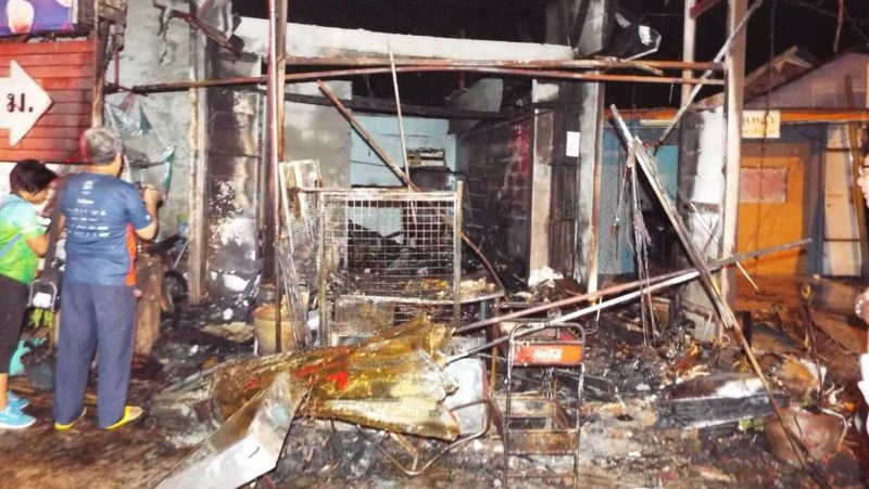 Police seek clues as fire burns down house