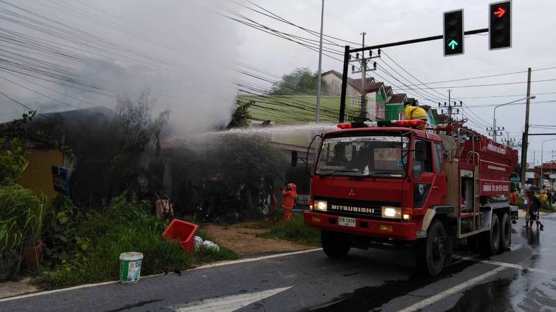 Circuit breaker short starts house fire