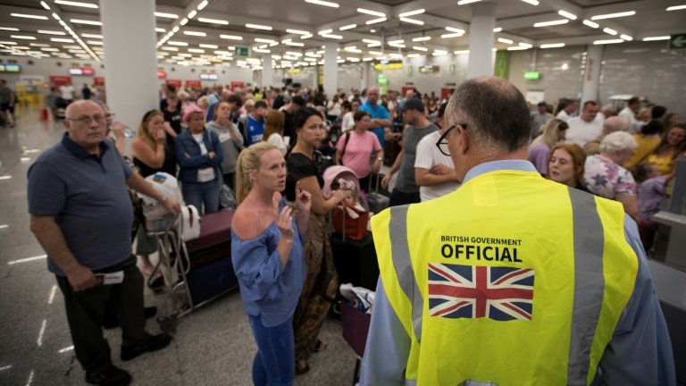 Thomas Cook collapses with 600,000 tourists stranded abroad